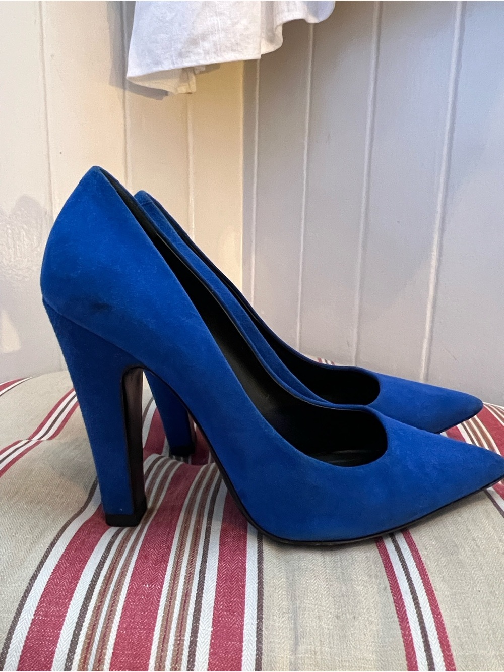 Giuseppe Zanotti Blue Suede Pointed Toe Stiletto Pumps Size 37 EU Italy Luxury - Picture 10 of 10